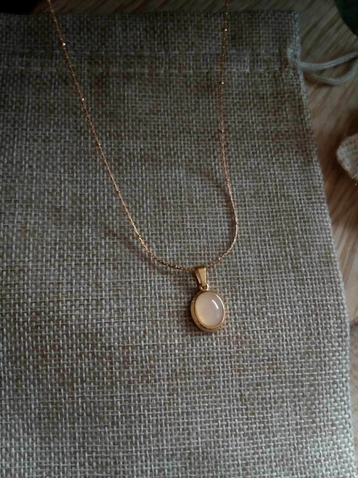 Collier met satellietketting en kristallen bergkristal – photo 3
